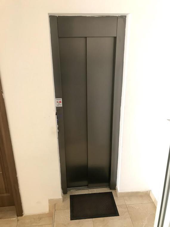 Luqa Apartment - 5 Mins From Airport Bagian luar foto