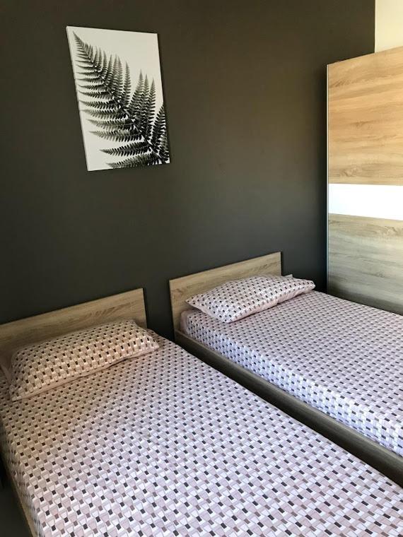 Luqa Apartment - 5 Mins From Airport Bagian luar foto